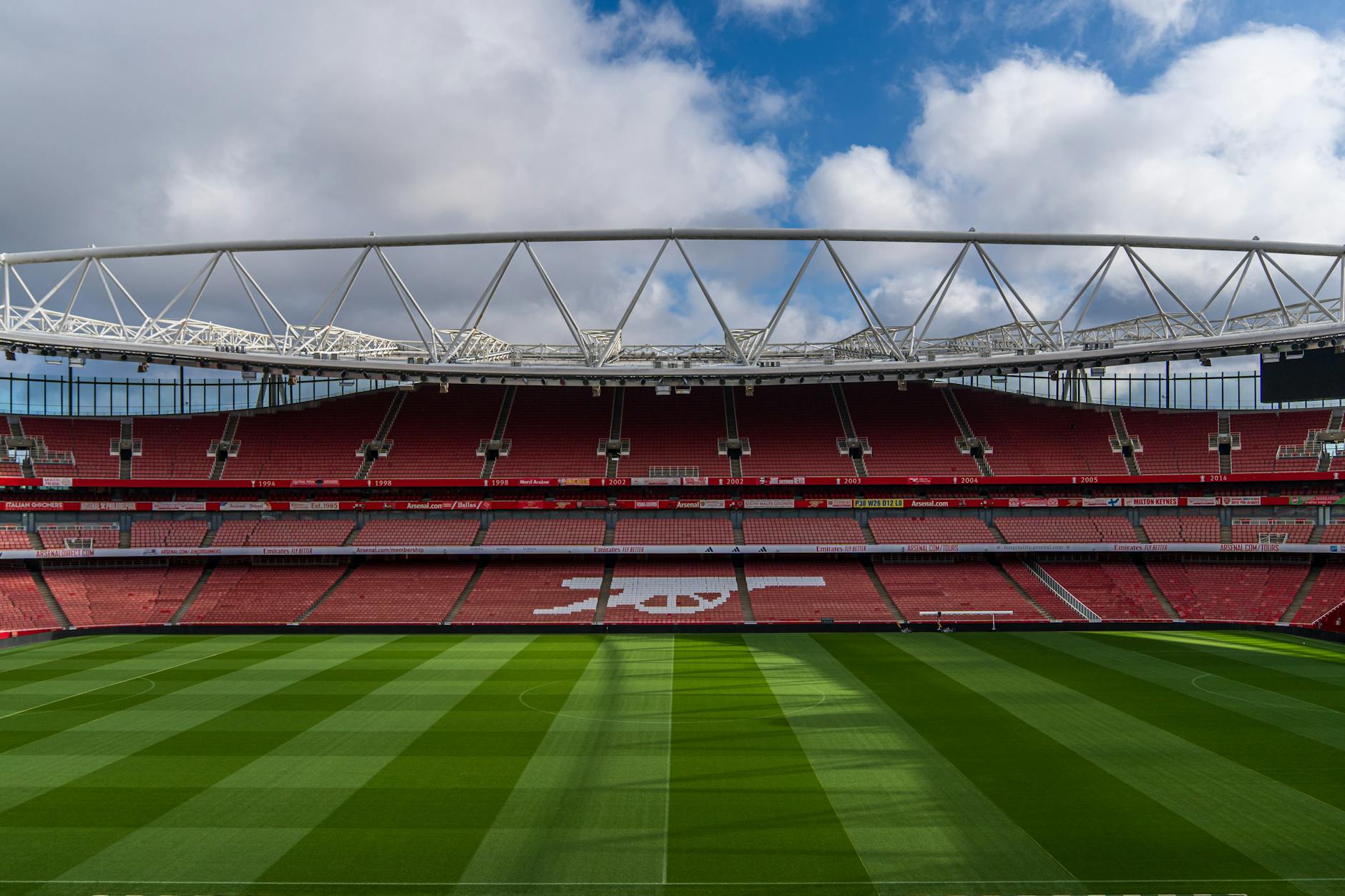 Panoramic view of the empty Emirates Stadium, home to Arsenal FC, in London, England.