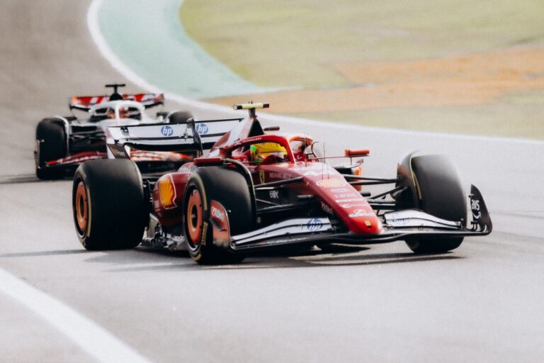 Thrilling Formula 1 race with Ferrari and McLaren at Interlagos, São Paulo.